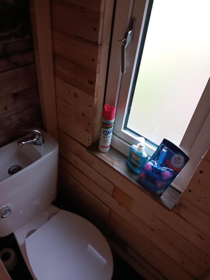 Orchard Meadow Shepherd Huts Leek-Buxton-Ashbourne Upper Elkstone Экстерьер фото