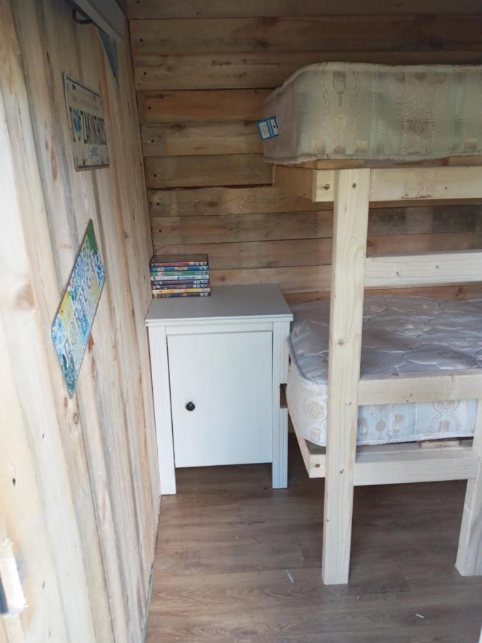 Orchard Meadow Shepherd Huts Leek-Buxton-Ashbourne Upper Elkstone Экстерьер фото